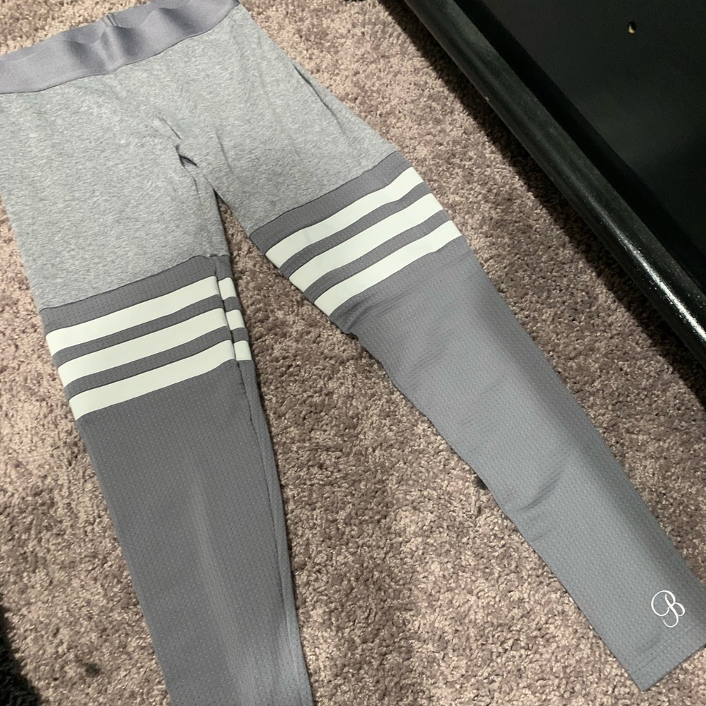 Bombshell leggings